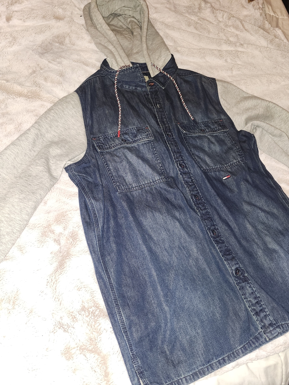 Tommy Hilfiger Blue Denim Hooded Shirt Jacket with Gray Sleeves